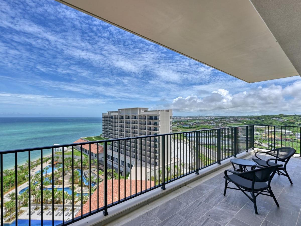 Ryukyu Hotel & Resort Nashiro Beach Itoman Exterior photo Balcony of a condominium in Puerto Rico