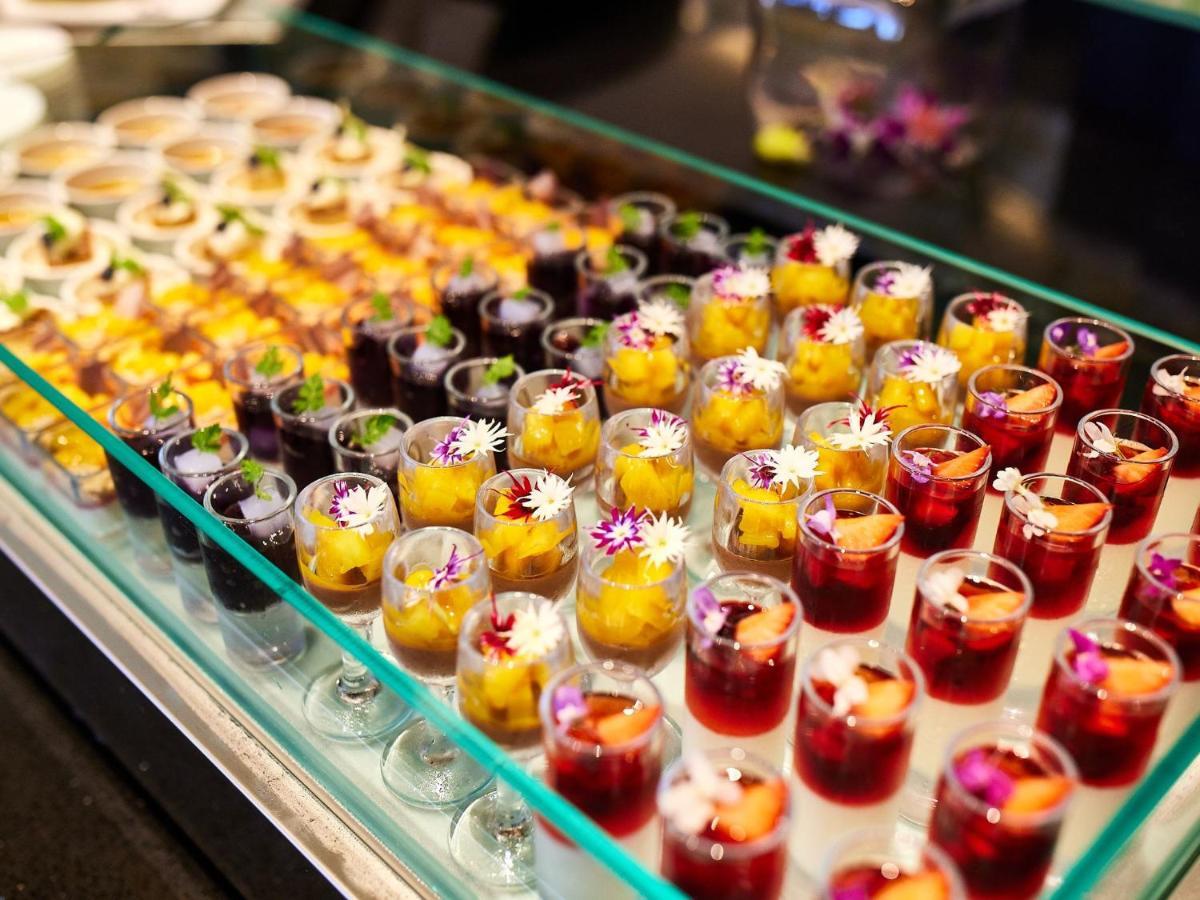 Ryukyu Hotel & Resort Nashiro Beach Itoman Exterior photo A selection of desserts