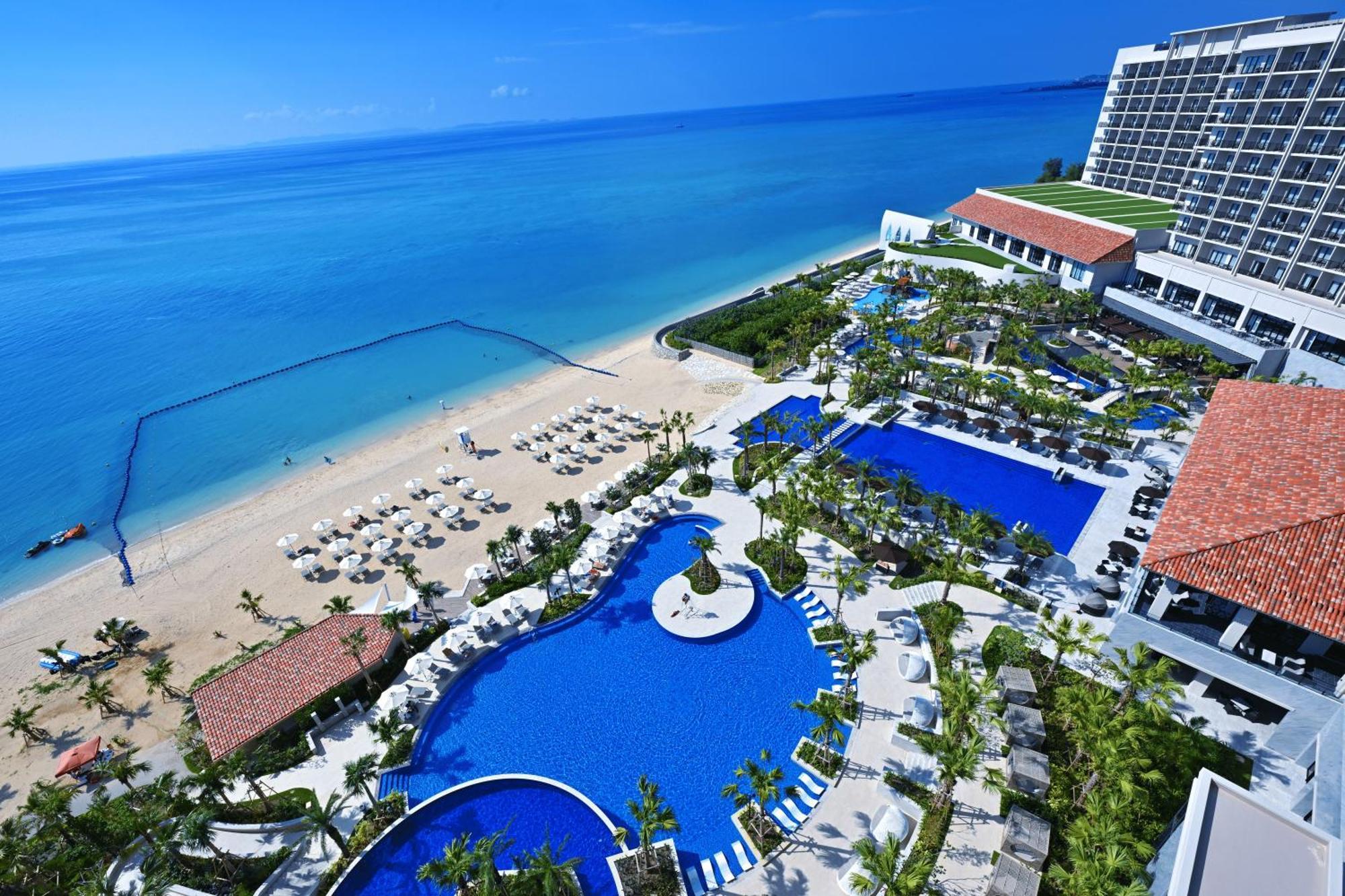 Ryukyu Hotel & Resort Nashiro Beach Itoman Exterior photo Aerial view of the resort